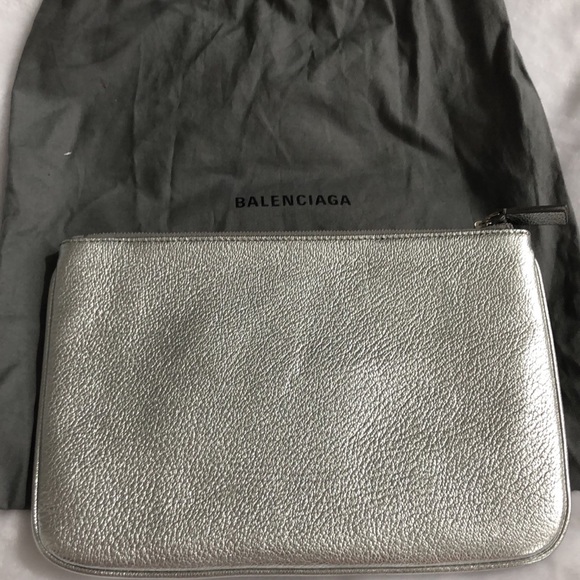 BALENCIAGA zipper pouch/clutch - Picture 2 of 4